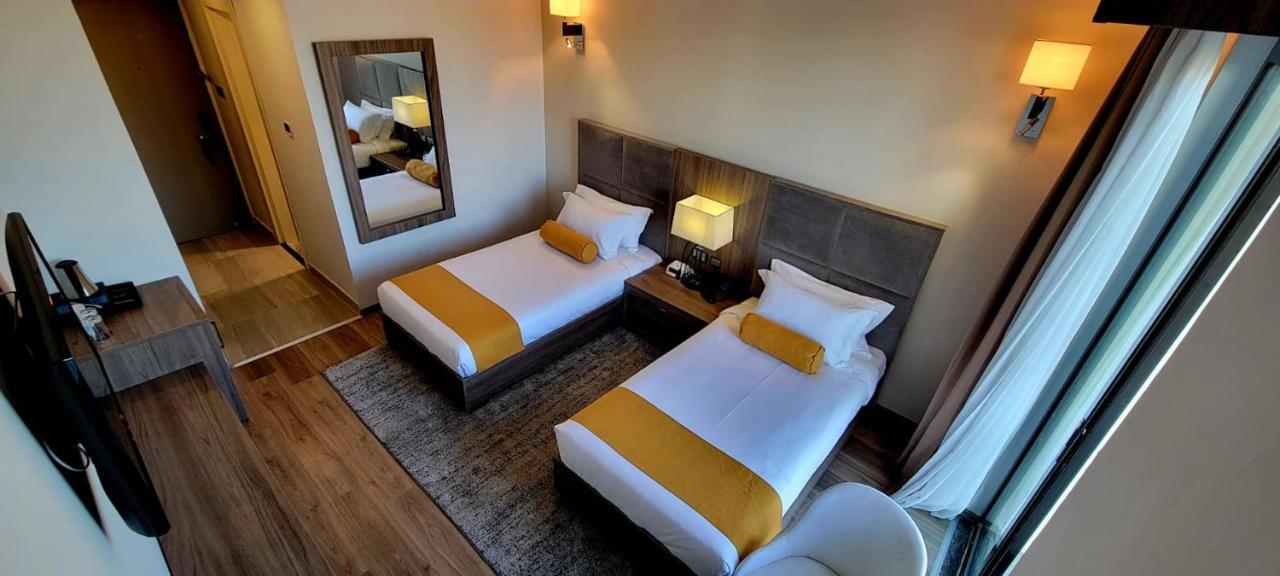 Th Bonroyal Hotel Addis Abeba Exterior foto