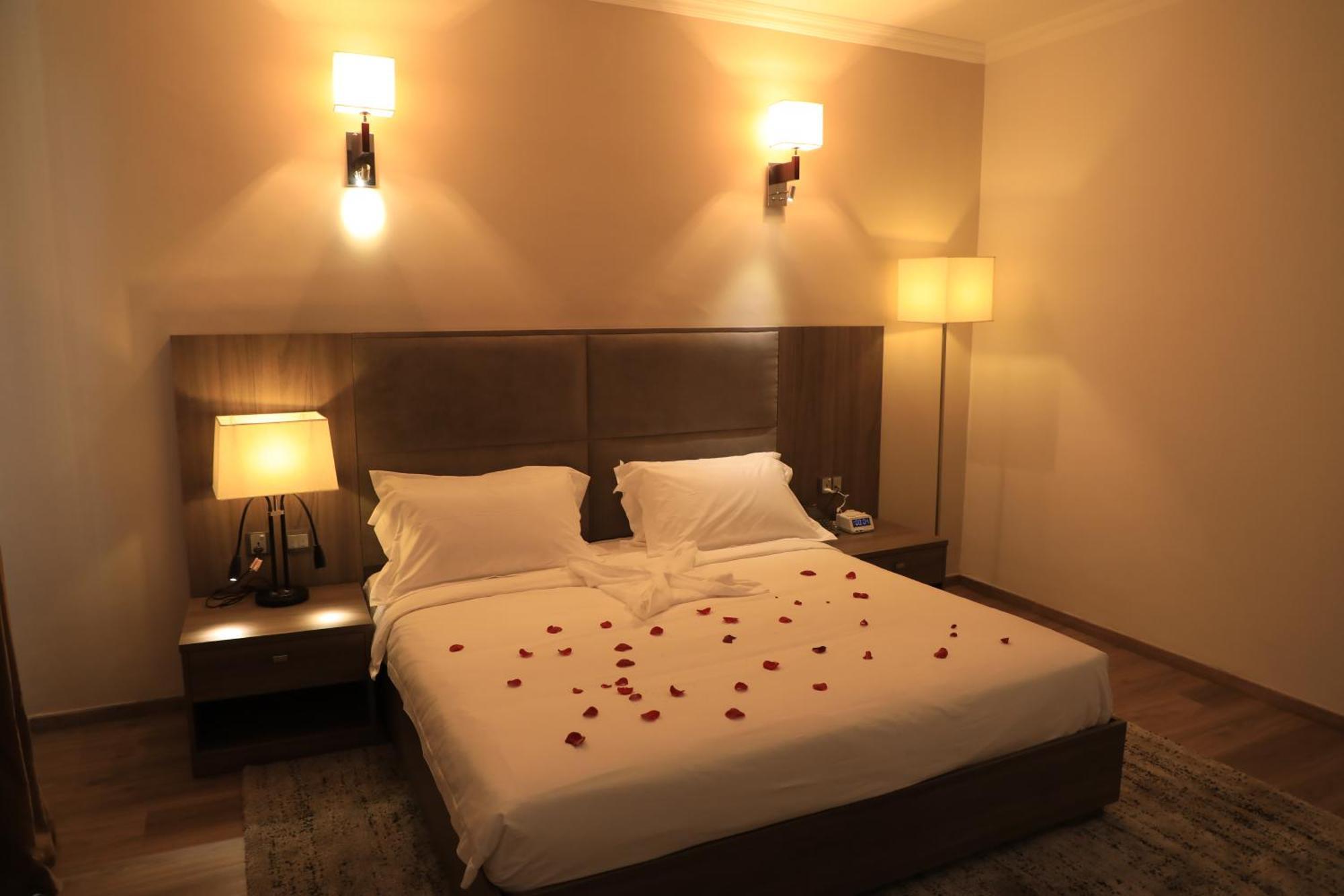 Th Bonroyal Hotel Addis Abeba Exterior foto